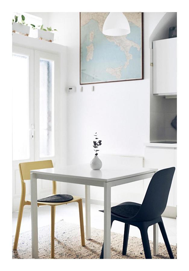 Ferienwohnung Taking A Walk In The Beating Heart Of Navigli Mailand Exterior foto